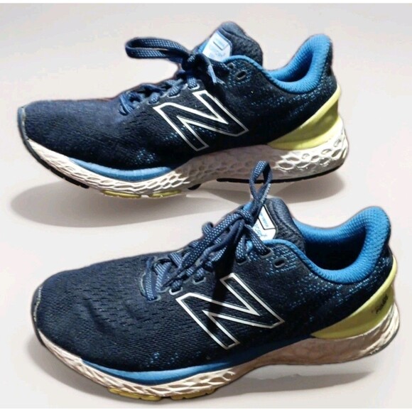 New Balance Shoes - New Balance Fresh Foam  880 Women’s Size 4.5 M- W880D11 Blue/Green Running Shoe